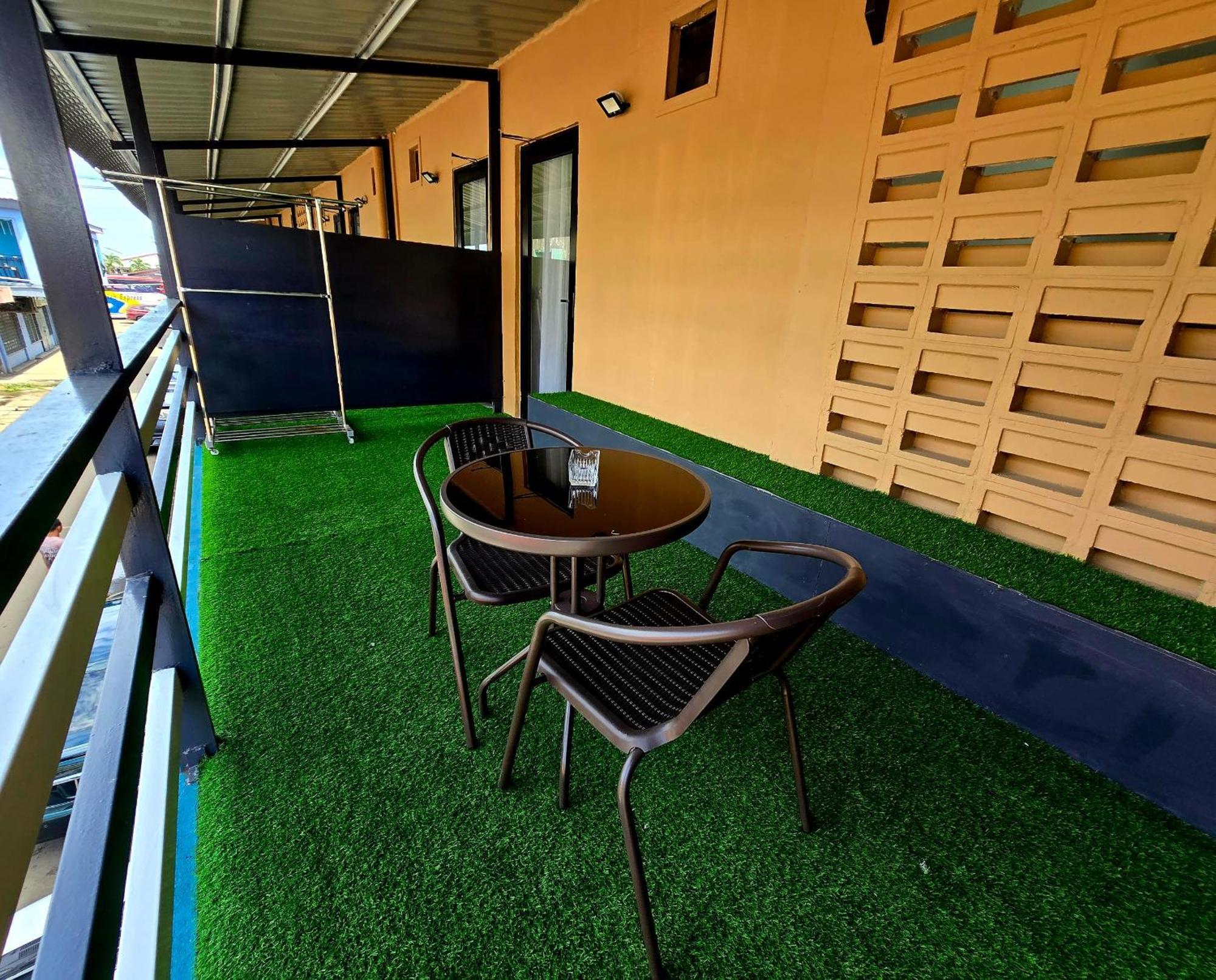 Grand Luxury Hotel Semporna Exterior foto